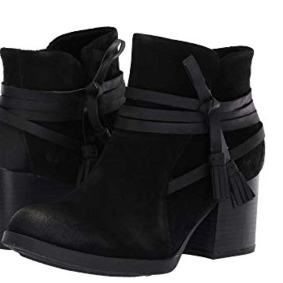 BORN B.O.C AMBER BLACK ANKLE BOOTS WOMENS - Picture 2 of 4